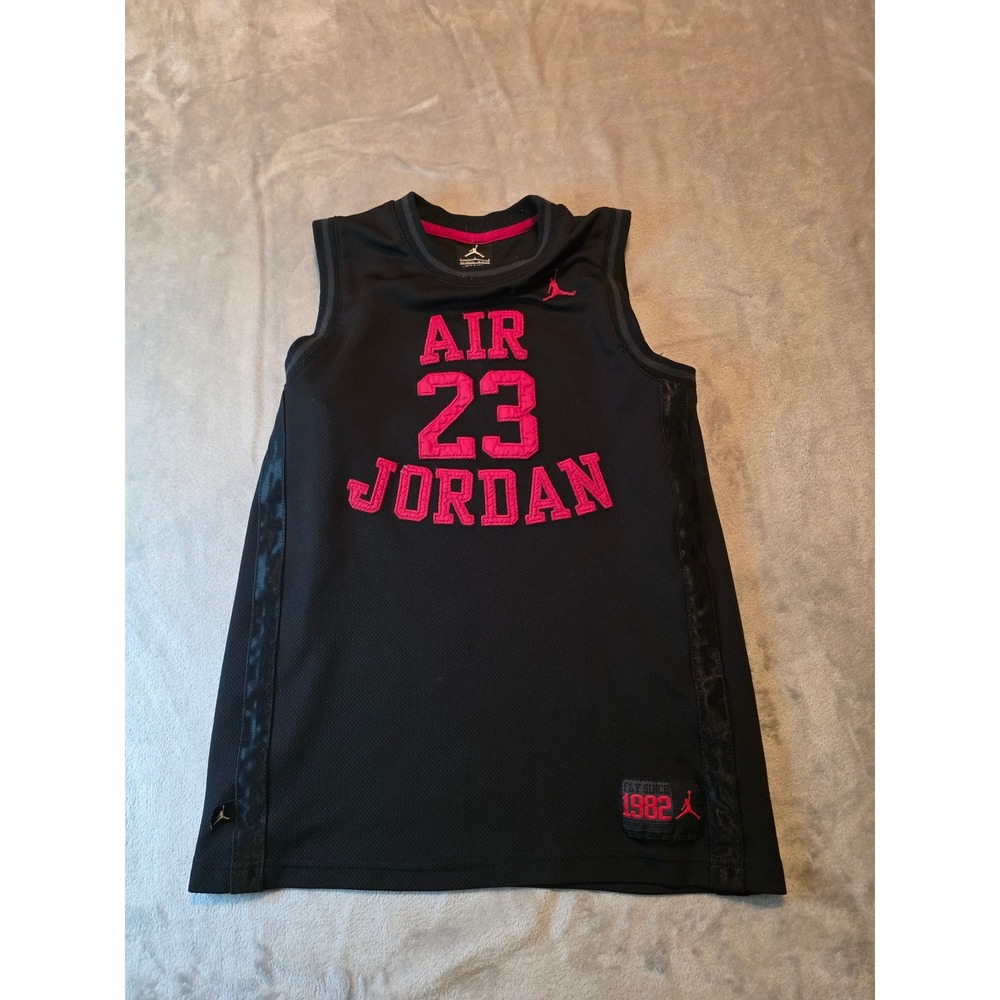 Jordan Basketball Jersey Kids Large Black Pink Air 23 Fly Since 1982